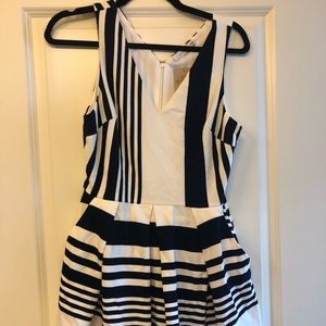 Lush V-Neck Ribbed, Striped Romper- M